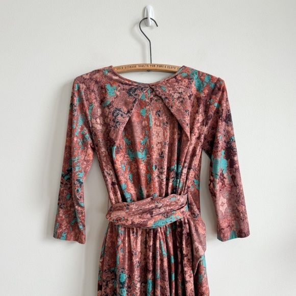 COSTELLO TAGLIAPIETRA • Spongy Floral Wrap Dress - Picture 9 of 14